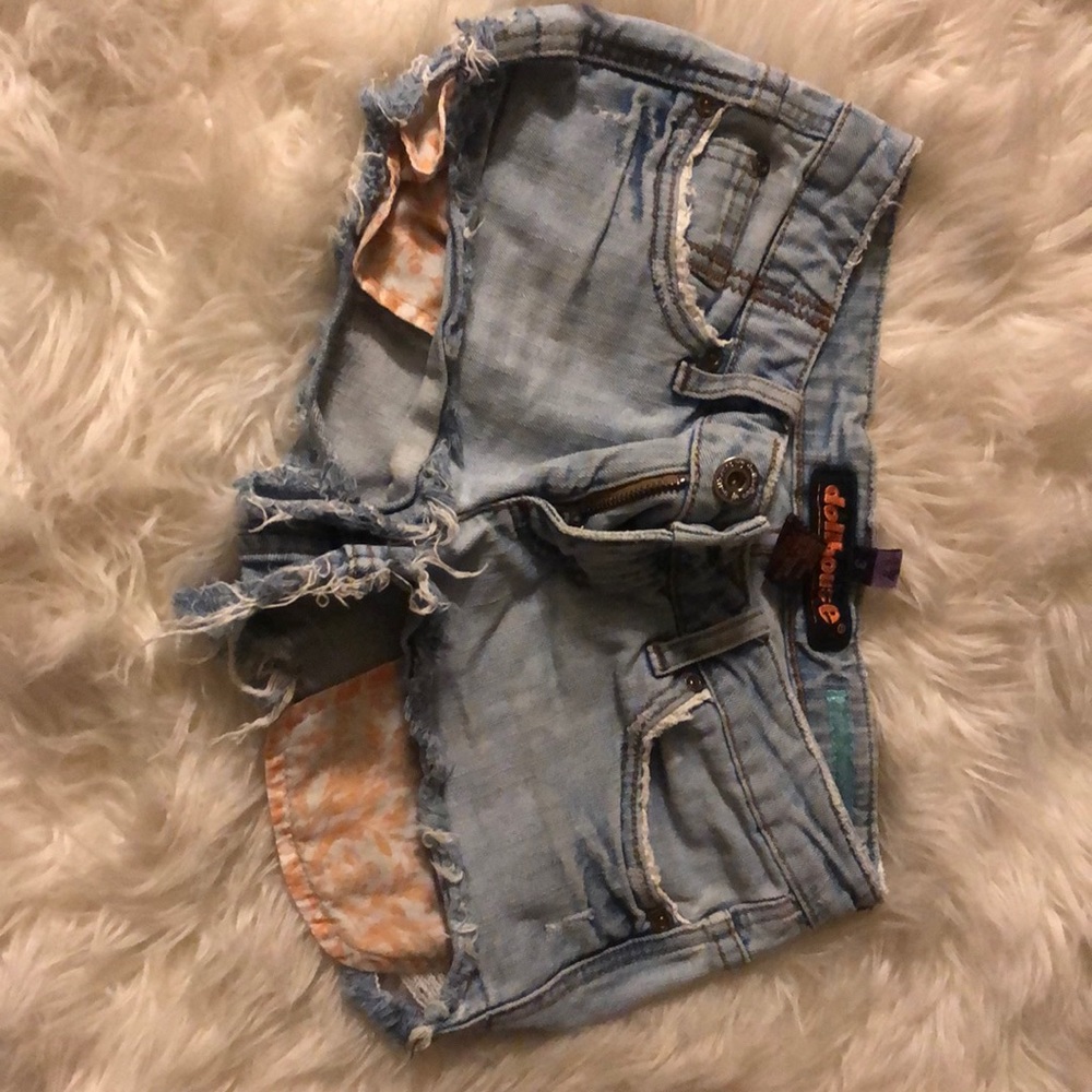 Dollhouse jean shorts